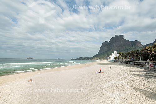  Praia de São Conrado com a Pedra da Gávea ao fundo  - Rio de Janeiro - Rio de Janeiro (RJ) - Brasil