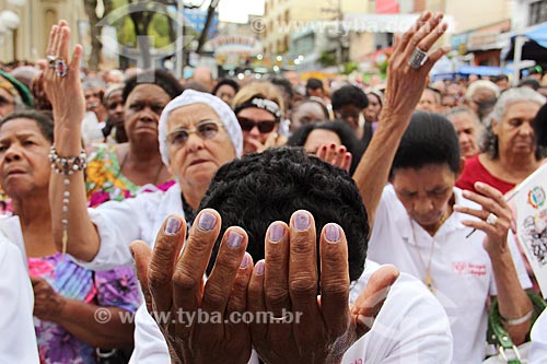  Fiéis na missa campal durante a Festa de São Benedito  - Aparecida - São Paulo (SP) - Brasil