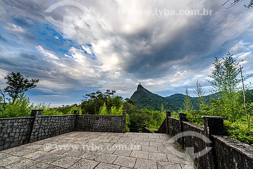  Vista do amanhecer no Cristo Redentor (1931) a partir do Mirante Dona Marta  - Rio de Janeiro - Rio de Janeiro (RJ) - Brasil