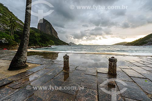  Amanhecer na Praia Vermelha com o Pão de Açúcar ao fundo  - Rio de Janeiro - Rio de Janeiro (RJ) - Brasil