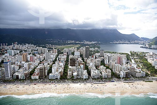  Foto aérea do bairro do Leblon com a Lagoa Rodrigo de Freitas ao fundo  - Rio de Janeiro - Rio de Janeiro (RJ) - Brasil