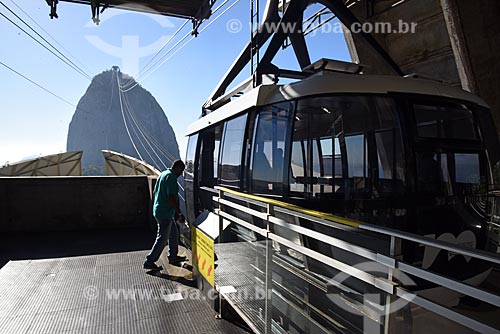  Vista do Pão de Açúcar a partir da estação do bondinho no Morro da Urca  - Rio de Janeiro - Rio de Janeiro (RJ) - Brasil