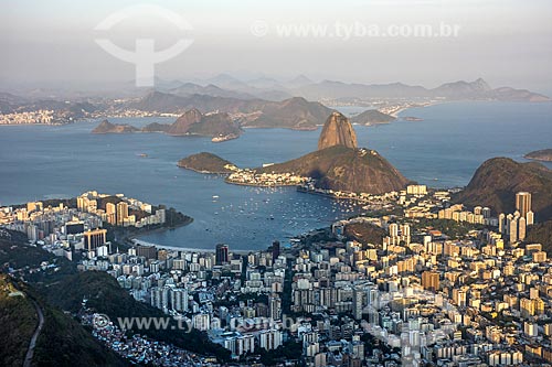  Vista do Pão de Açúcar a partir do mirante do Cristo Redentor  - Rio de Janeiro - Rio de Janeiro (RJ) - Brasil