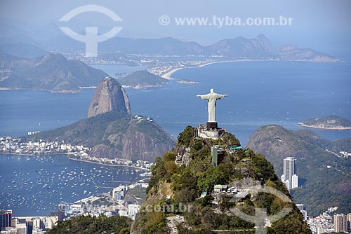  Foto aérea do Cristo Redentor com o Pão de Açúcar ao fundo  - Rio de Janeiro - Rio de Janeiro (RJ) - Brasil