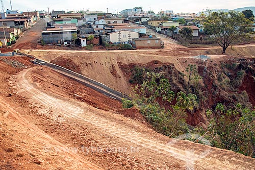  Canteiro de obras em área afetada por erosão pluvial na cidade de São Roque de Minas  - São Roque de Minas - Minas Gerais (MG) - Brasil