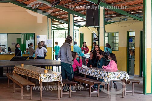  Aluno no refeitório do Instituto Ellos de Educação  - São Roque de Minas - Minas Gerais (MG) - Brasil