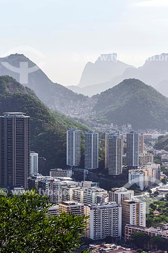  Vista do bairro de Botafogo a partir do Morro da Urca com a Pedra da Gávea ao fundo  - Rio de Janeiro - Rio de Janeiro (RJ) - Brasil