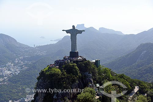  Foto aérea do Cristo Redentor (1931) com a Pedra da Gávea ao fundo  - Rio de Janeiro - Rio de Janeiro (RJ) - Brasil