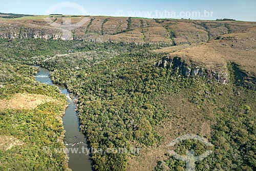  Foto aérea do Rio Iapó no Cânion das Guartelá no Parque Estadual do Guartelá  - Tibagi - Paraná (PR) - Brasil