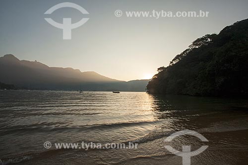  Vista do pôr do sol a partir da Praia da Crena  - Angra dos Reis - Rio de Janeiro (RJ) - Brasil