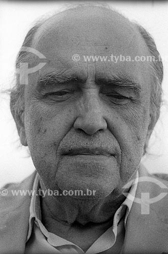  Oscar Niemeyer em seu escritório na Avenida Atlântica - década de 80  - Rio de Janeiro - Rio de Janeiro (RJ) - Brasil