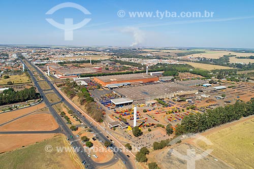  Foto feita com drone de indústria de implementos agrícolas  - Matão - São Paulo (SP) - Brasil