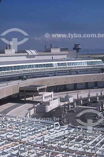  Aeroporto Internacional Antônio Carlos Jobim (1952) durante a construção do Terminal 2 - década de 90  - Rio de Janeiro - Rio de Janeiro (RJ) - Brasil