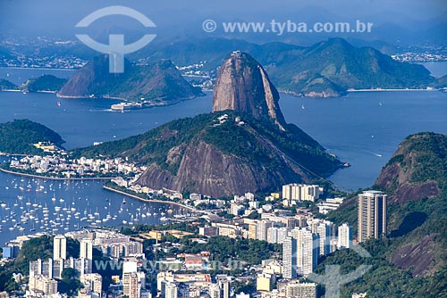  Foto aérea do bairro de Botafogo com o Pão de Açúcar ao fundo  - Rio de Janeiro - Rio de Janeiro (RJ) - Brasil