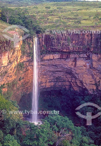  Cachoeira na Chapada dos Guimarães - década de 90  - Chapada dos Guimarães - Mato Grosso (MT) - Brasil