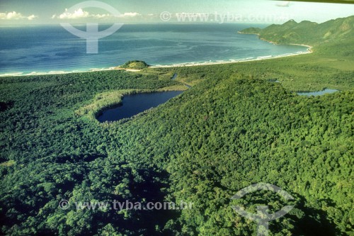 Vista aérea da Praia de Sul e Leste - APA dos Tamoios - Angra dos Reis - Rio de Janeiro (RJ) - Brasil