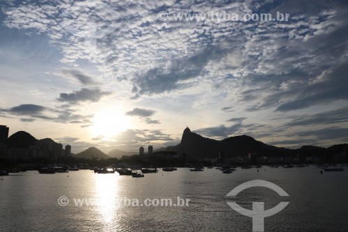 Vista do Morro do Corcovado a partir da mureta da Urca - Rio de Janeiro - Rio de Janeiro (RJ) - Brasil