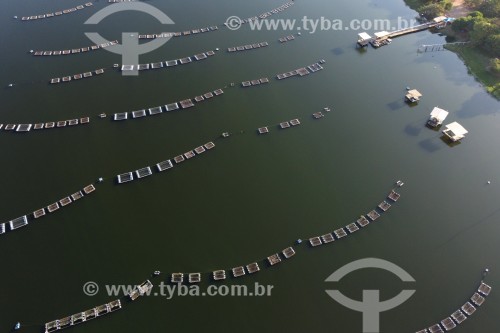 Foto feita com drone de tanques para criação de peixes - Zacarias - São Paulo (SP) - Brasil