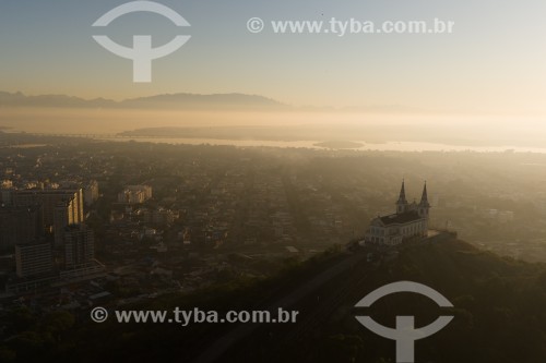 Foto feita com drone da Igreja de Nossa Senhora da Penha (Século XVIII) ao amanhecer - Rio de Janeiro - Rio de Janeiro (RJ) - Brasil