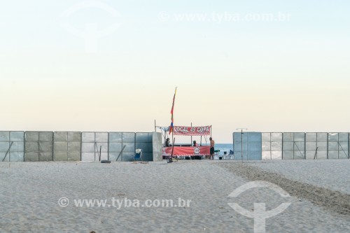 Tapumes instalados para evento na Praia de Copacabana - Rio de Janeiro - Rio de Janeiro (RJ) - Brasil