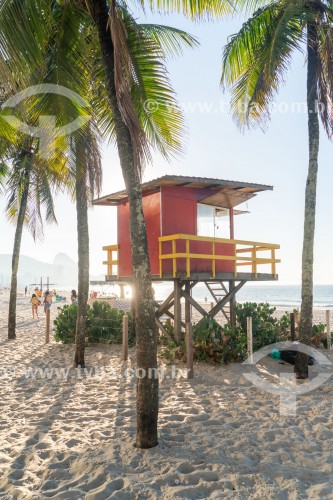 Guarita de salva-vidas na Praia de Copacabana - Rio de Janeiro - Rio de Janeiro (RJ) - Brasil