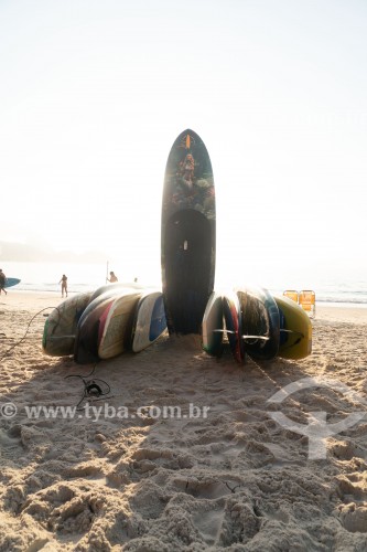 Pranchas de stand up paddle no Posto 6 da Praia de Copacabana - Rio de Janeiro - Rio de Janeiro (RJ) - Brasil