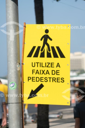 Placa de sinalização na Avenida Atlântica - Rio de Janeiro - Rio de Janeiro (RJ) - Brasil