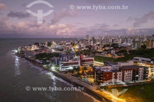 Foto feita com drone da orla da Praia do Bessa ao enterdecer - João Pessoa - Paraíba (PB) - Brasil