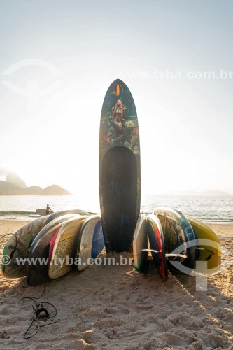 Pranchas de stand up paddle no Posto 6 da Praia de Copacabana - Rio de Janeiro - Rio de Janeiro (RJ) - Brasil