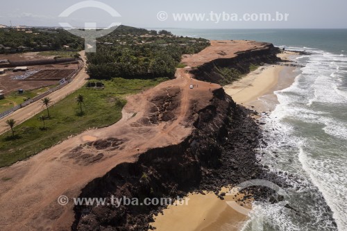 Foto feita com drone de falésias na Praia da Cancela - Tibau do Sul - Rio Grande do Norte (RN) - Brasil