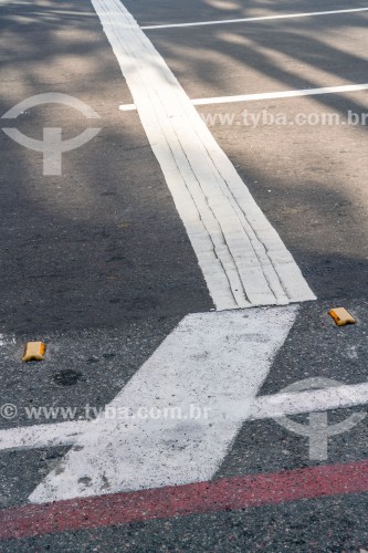 Marcação no asfalto da Rua Francisco Otaviano - Rio de Janeiro - Rio de Janeiro (RJ) - Brasil