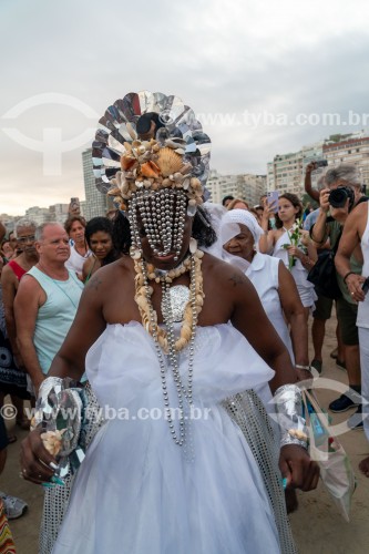 22ª festa de Iemanjá promovida pelo Mercadão de Madureira - Praia de Copacabana - Rio de Janeiro - Rio de Janeiro (RJ) - Brasil