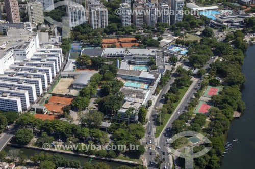 Vista aérea da Cruzada São Sebastião (1955) e do Clube Monte Líbano - Rio de Janeiro - Rio de Janeiro (RJ) - Brasil