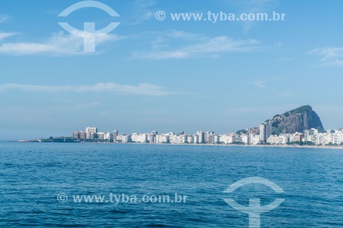 Vista da Praia de Copacabana com o Morro do Cantagalo ao fundo - Rio de Janeiro - Rio de Janeiro (RJ) - Brasil