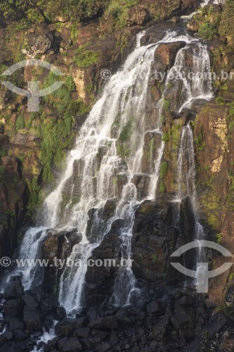 Cachoeiras no Parque Nacional do Iguaçu - Fronteira entre Brasil e Argentina - Foz do Iguaçu - Paraná (PR) - Brasil