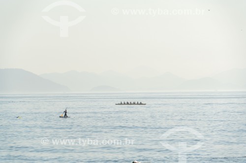 Canoa havaiana na Praia de Copacabana - Rio de Janeiro - Rio de Janeiro (RJ) - Brasil