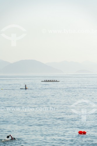 Canoa havaiana na Praia de Copacabana - Rio de Janeiro - Rio de Janeiro (RJ) - Brasil