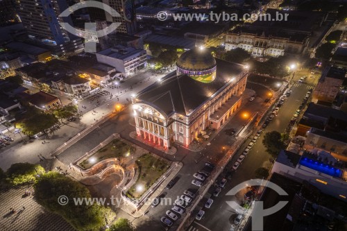 Foto feita com drone do Teatro Amazonas (1896) ao entardecer - Manaus - Amazonas (AM) - Brasil