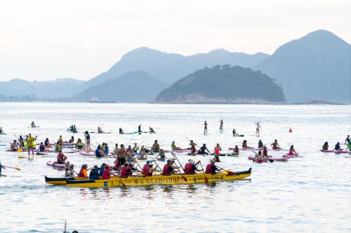 Canoa havaiana na Praia de Copacabana - Rio de Janeiro - Rio de Janeiro (RJ) - Brasil