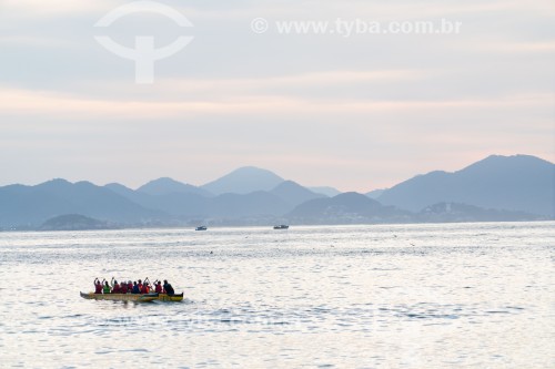 Canoa havaiana na Praia de Copacabana - Rio de Janeiro - Rio de Janeiro (RJ) - Brasil