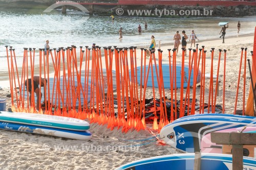 Pranchas de stand up paddle no Posto 6 da Praia de Copacabana - Rio de Janeiro - Rio de Janeiro (RJ) - Brasil