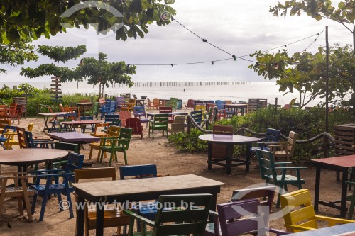 Restaurante a beira-mar na vila de Cumuruxatiba - Prado - Bahia (BA) - Brasil