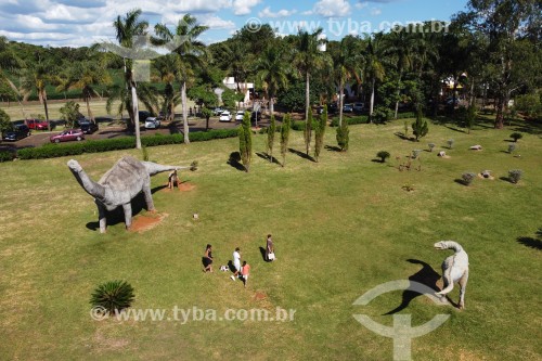 Foto feita com drone do Geossítio Peirópolis e do Centro de Pesquisas Paleontológicas Llewellyn Ivor Price - Projeto Geopark Uberaba ? Terra de Gigantes - Uberaba - Minas Gerais (MG) - Brasil