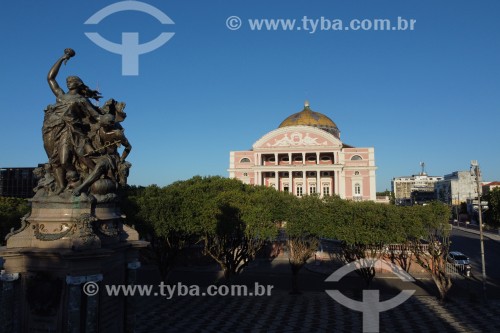 Foto feita com drone do Teatro Amazonas (1896) - Manaus - Amazonas (AM) - Brasil