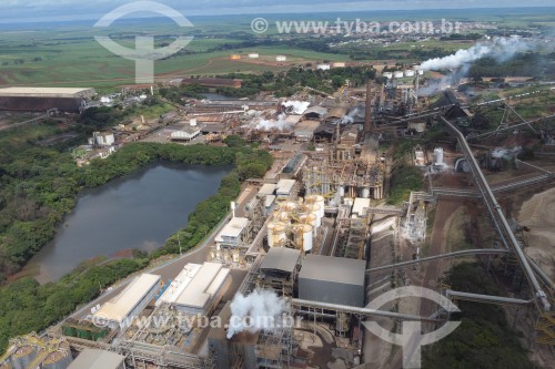 Foto feita com drone da Usina Raizen produtora de açúcar e álcool - Barra Bonita - São Paulo (SP) - Brasil