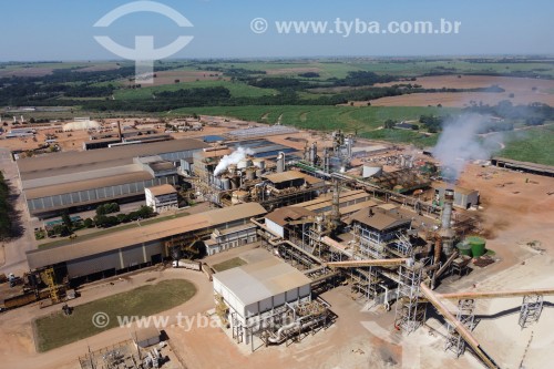 Foto feita com drone da Usina Santa Isabel produtora de açúcar e álcool - Novo Horizonte - São Paulo (SP) - Brasil