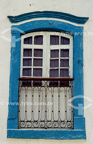  Architectural detail - colonial style window - Brazil 