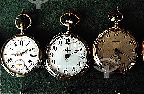  Old  pockets clocks 