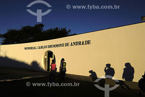  Carlos Drummond de Andrade memmorial - Itabira city - Minas Gerais state - Brazil 