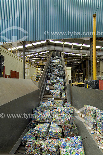  Subject: Aluminium recycling at Brazil - Novelis / Place: Pindamonhangaba city - Sao Paulo state (SP) - Brazil / Date: 2007 